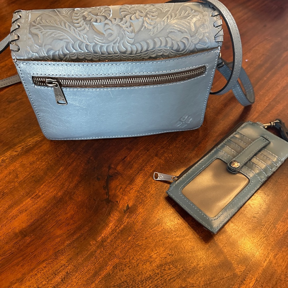 Patricia Nash Blue Embossed Crossbody Bag - Picture 3 of 5